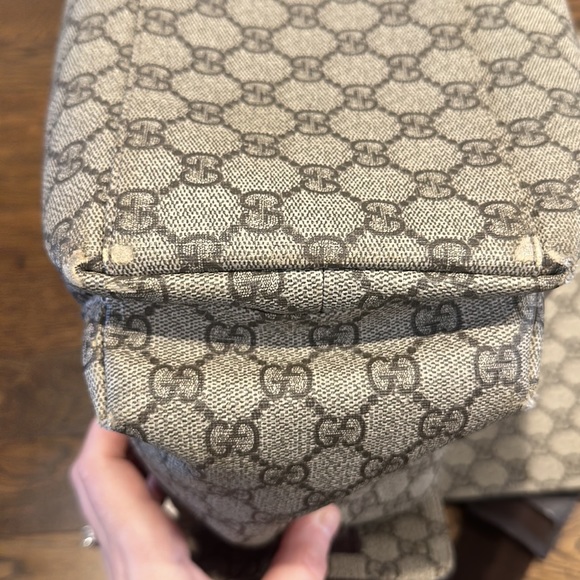 GG plus diaper bag (Gucci diaper bag with multiple pockets) - Picture 3 of 9